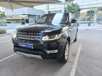 Used 2016 Range Rover HSE for sale in Dubai